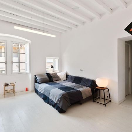 Holiday Home In Avignon Next To The City Centre Екстер'єр фото